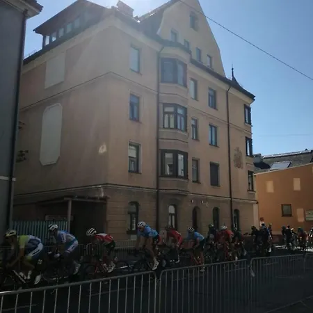 Im Herzen Von Апартаменты Инсбрук